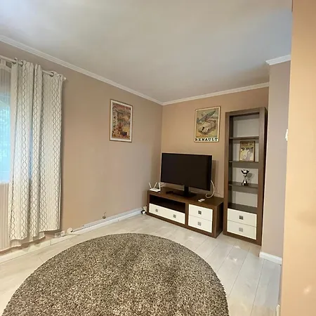 Lc Promenada Av01 Bukareszt